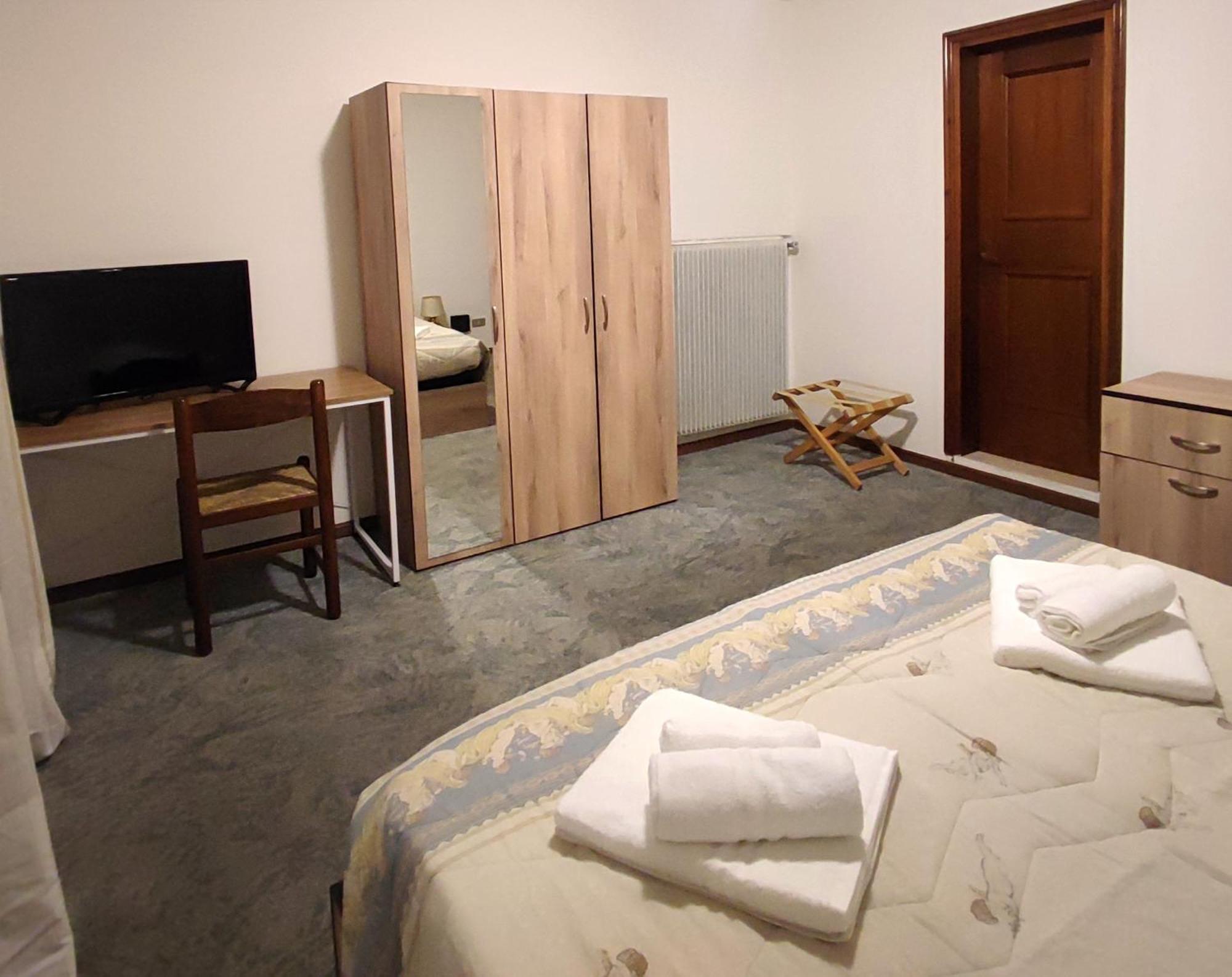 Hotel Tea Dolomiti - Lago Di Alleghe - Monte Civetta 外观 照片
